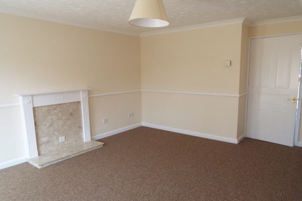 Terraced house to rent in Kingfisher Way, Romsey