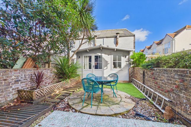 55 Penhill Road, Lancing photo 4