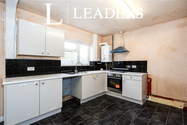12, Brundall Oval, Staffordshire photo 4