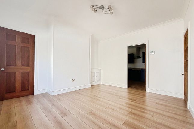 14, Pantiago Road, Swansea photo 5