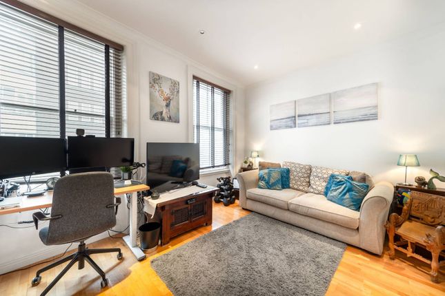 Flat for sale in Westbourne Grove Terrace, Bayswater, London