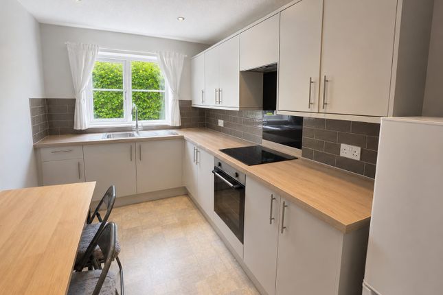 1, Chamberlain Drive, WILMSLOW photo 3