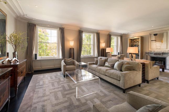 3, Chesham House, London photo 4