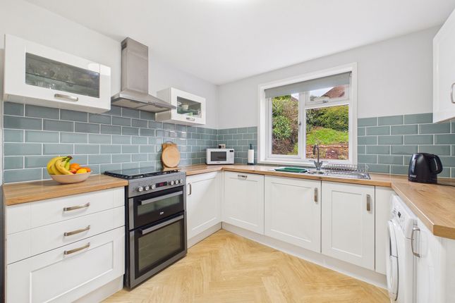 27 Prince Of Wales Road, Crediton photo 2
