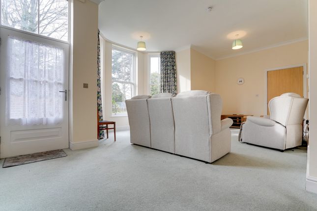 2, Sandalwood Apartments, Comberton Road, Kidderminster photo 3