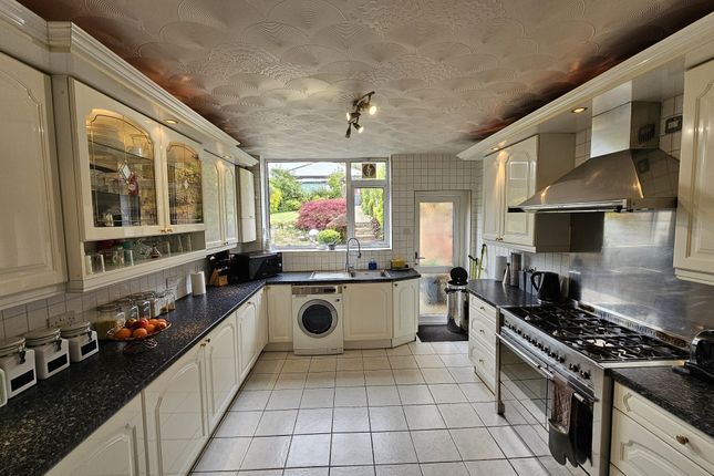 256 Gwendolen Road, Leicester photo 2