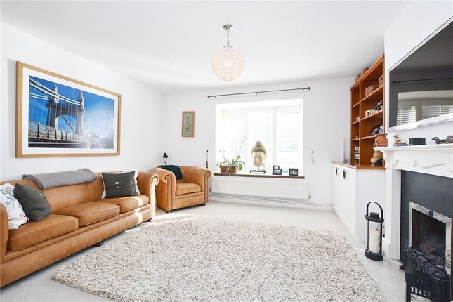 Thumbnail Flat to rent in Essex Court, Station Road, London