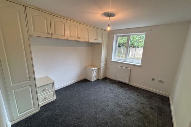 Flat 3, Willenhall photo 3