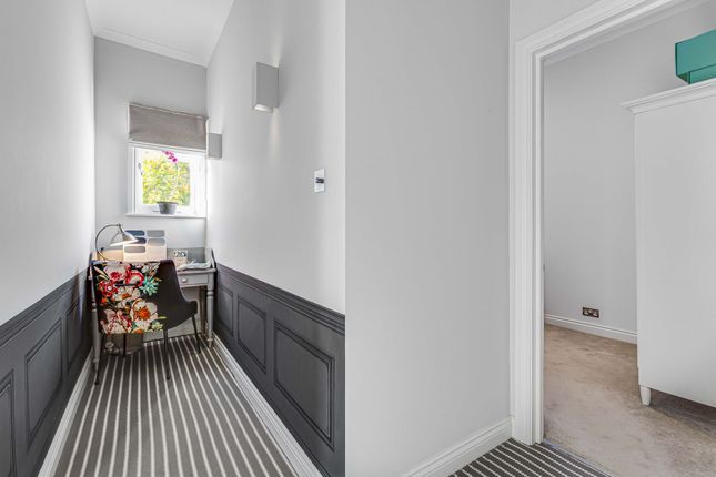 End terrace house for sale in Melrose Road, Barnes