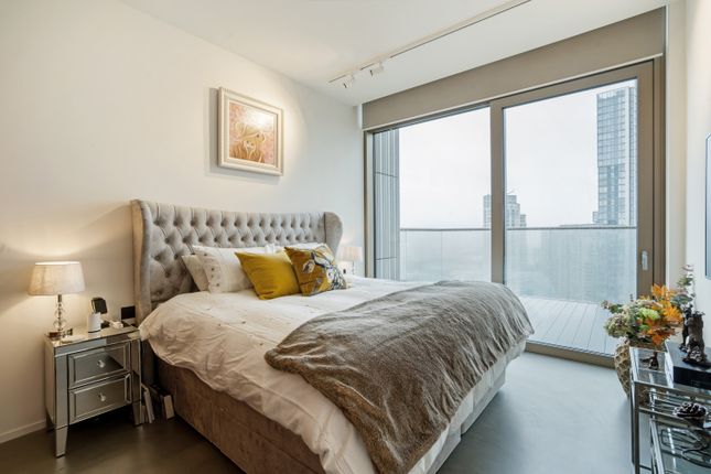 Flat for sale in Park Drive, London