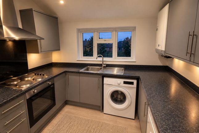 74a London Road, Hemel Hempstead photo 3