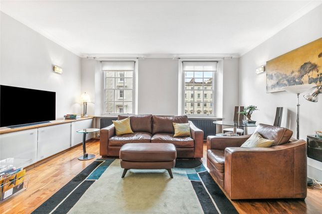 Flat for sale in Lowndes Square, Knightsbridge