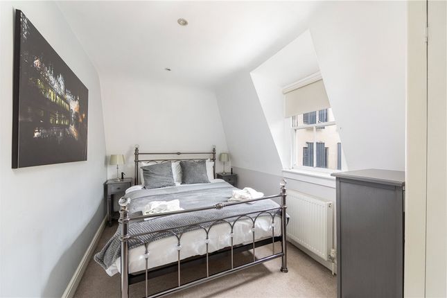 Terraced house for sale in Kingsmead Terrace, Bath, Somerset