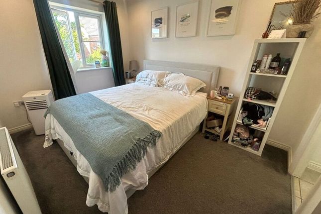 97, Phoenix Way, Bristol photo 5