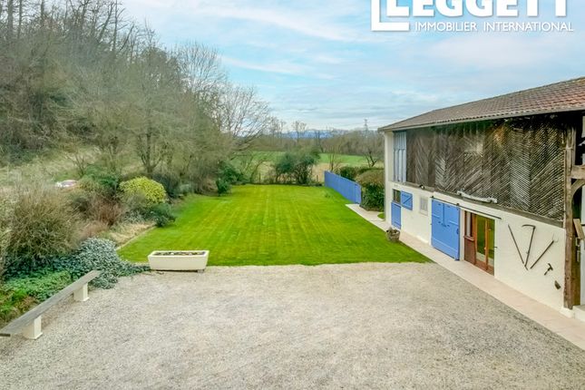 Villa for sale in Trie-Sur-Baïse, Hautes-Pyrénées, Occitanie
