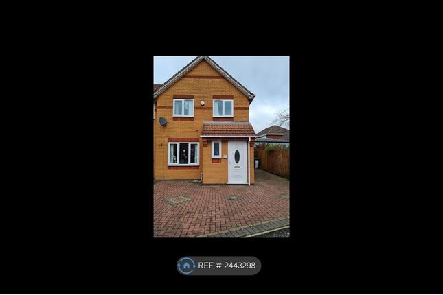 St Martins Drive, Tipton photo 2