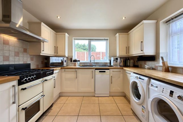 151, Mossfield Road, Bolton photo 4