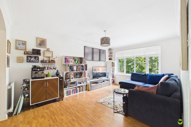 Flat 55, Parkside Lodge, 101 Erith Road, Belvedere photo 4