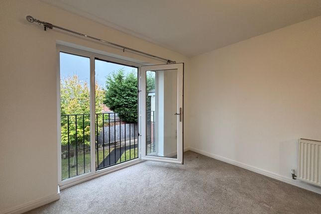 1-bed flat on 22, Cottams Close, Wigston, £800/mo