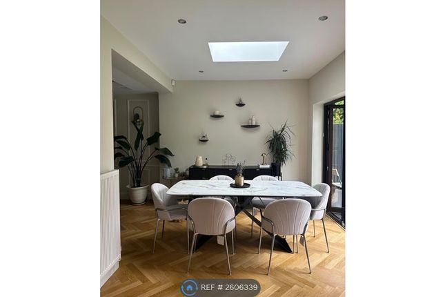 Empire Road, Perivale, Greenford photo 5