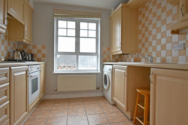 Flat to rent in Raleigh Street, Nottingham