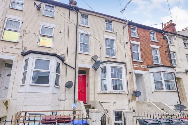 1-bed flat on 22, George Street, Reading, £78,000