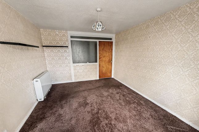 Flat 72, Newcastle Upon Tyne photo 4