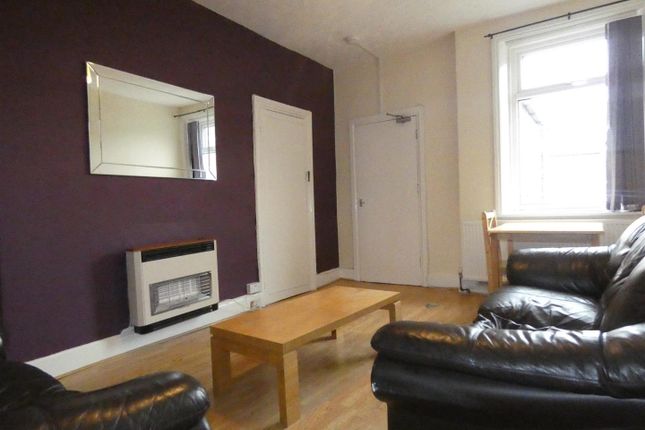 2, Mowbray Street, Heaton photo 4