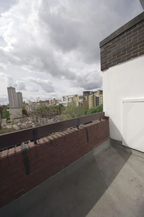 Byng Street, London photo 4