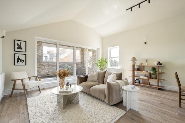 Living-Area-11.Jpg