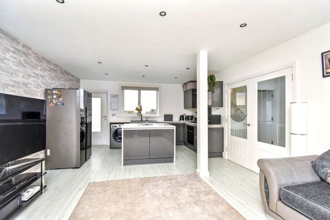 14 Jeffrey Place, Glasgow photo 4