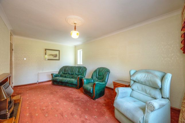 2, Fulmer Close, Barnsley photo 3
