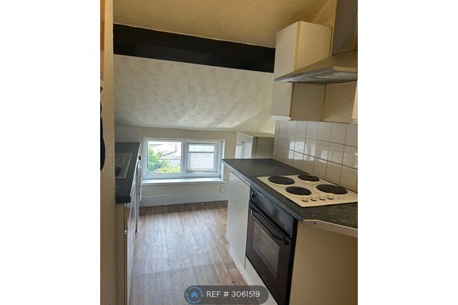 Flat, Chepstow Road, Newport photo 4