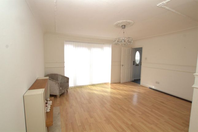 5, Albury Way, Middlesbrough photo 5