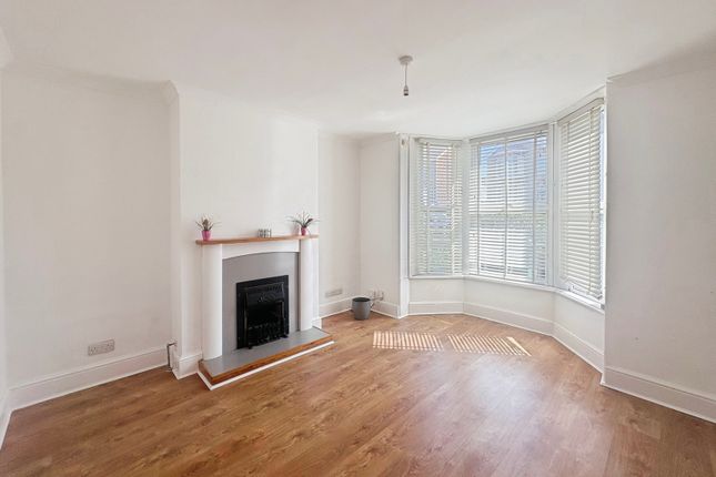 54, Adelaide Grove, Isle of Wight photo 2