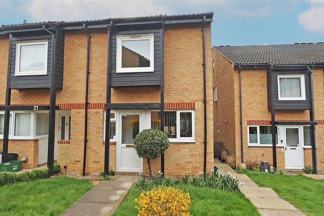 End terrace house for sale in Whitmead Close, South Croydon