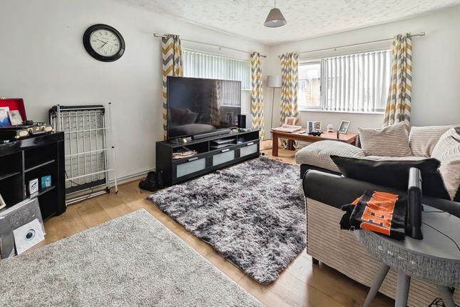 59 St. Fagans Rise, Cardiff photo 2