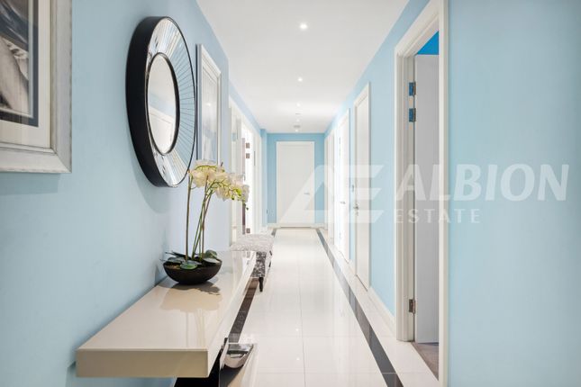 Flat for sale in The Courthouse, 70 Horseferry Road, London