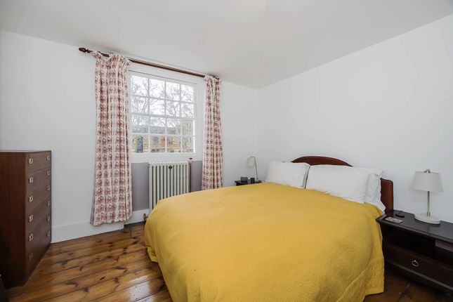 Flat to rent in Wilmington Square, Clerkenwell