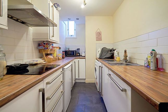 Flat for sale in Hine Hall, Nottingham