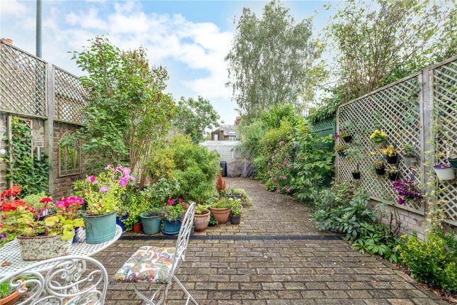 15, Albion Road, Twickenham photo 4