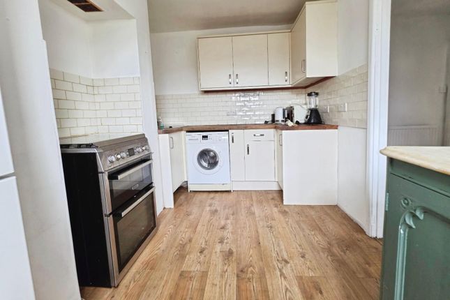 Lavender Cottage, Lower Leazes, Stroud photo 4