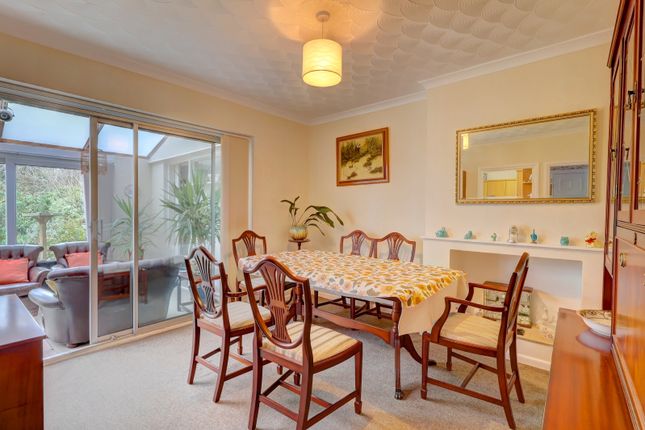 5, Park Street, Buckinghamshire photo 4