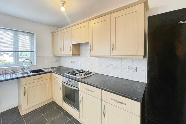37, Dewberry Gardens, Mansfield photo 3