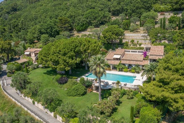 Thumbnail Villa for sale in Vence, Vence, St. Paul Area, French Riviera