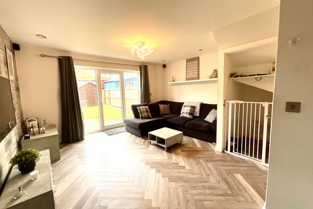 4, Ashton Bank Way, Ashton photo 4