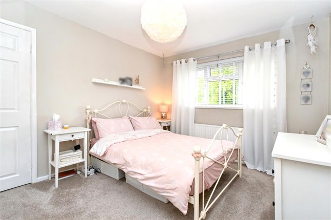 27b, Midhurst Road, Eastbourne photo 4