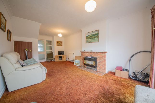 14, Mears Road, Eastleigh photo 3