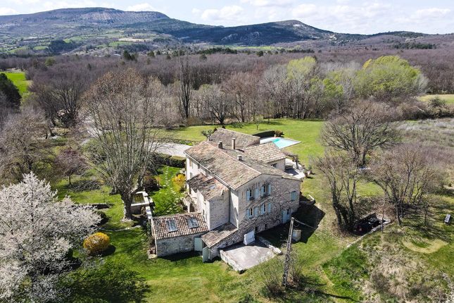 Villa for sale in Forcalquier, Avignon And Rhone Valley, Provence - Var