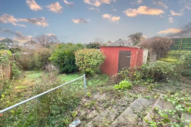 41, Marlborough Avenue, Weymouth photo 3